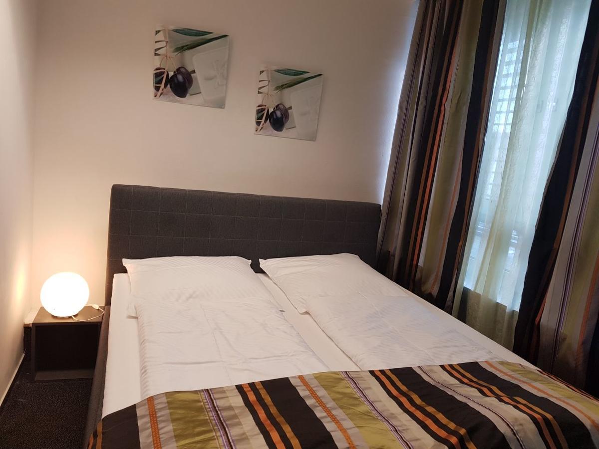 Hotel Wandsbek Гамбург Экстерьер фото