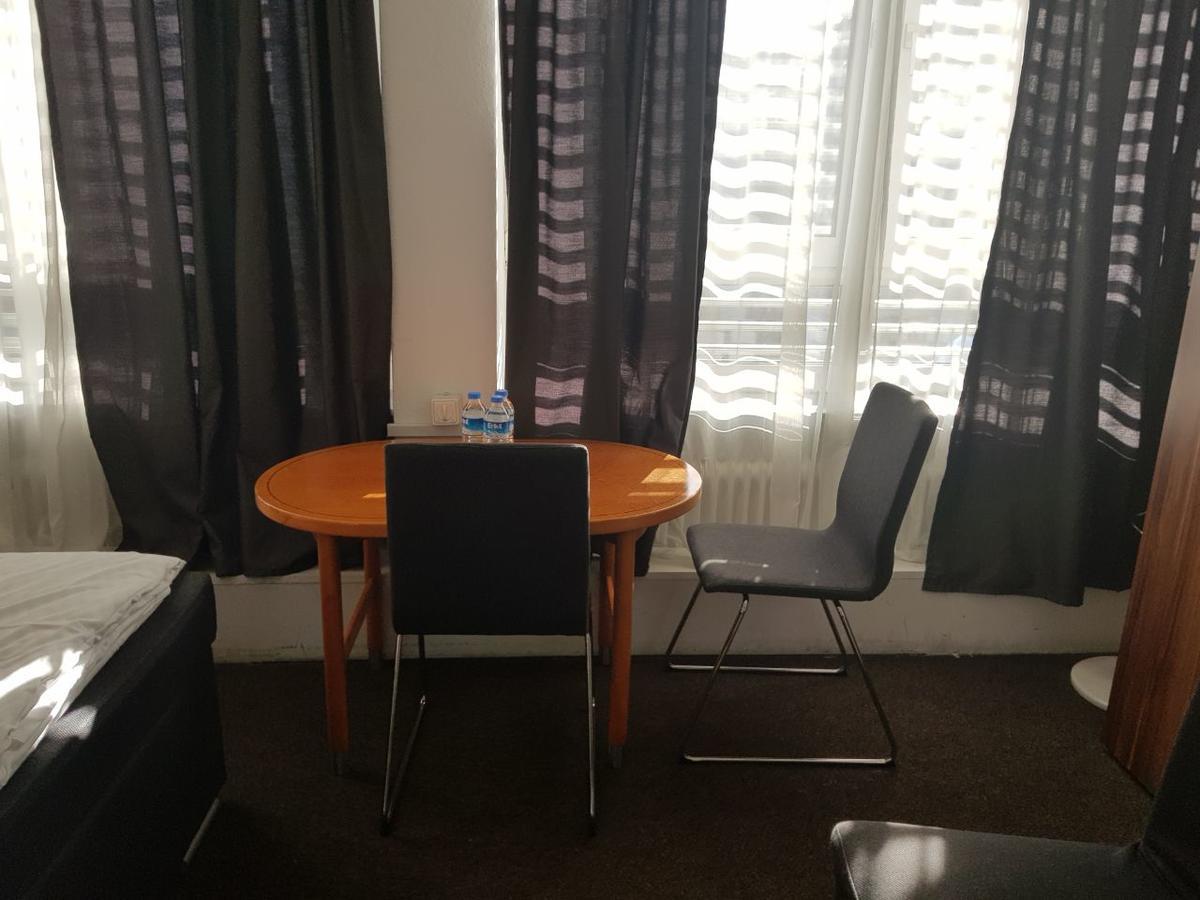 Hotel Wandsbek Гамбург Экстерьер фото